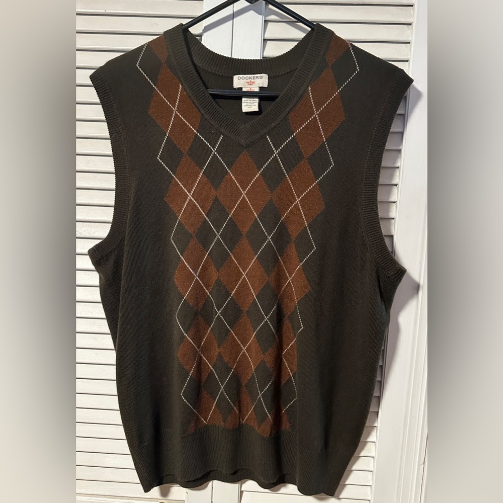 Sweater Vest Brown Argyle Design Dockers Medium